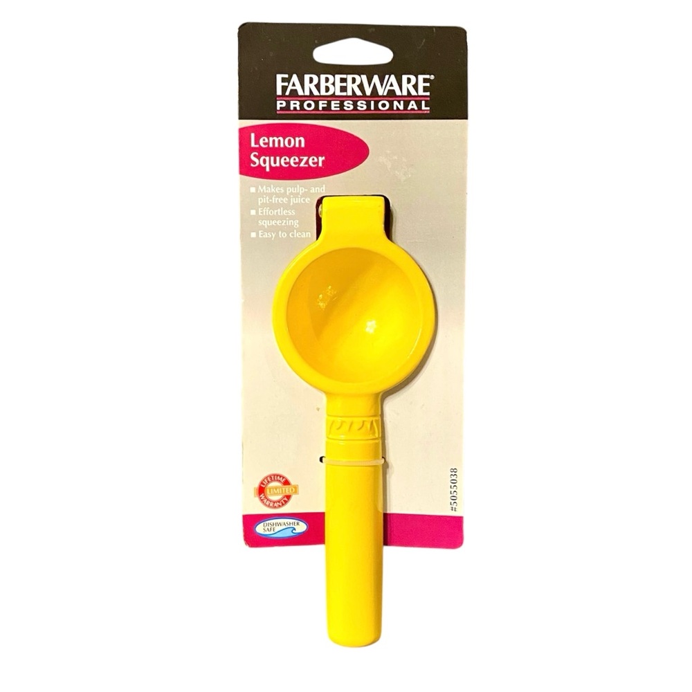 FARBERWARE lemon squeezer